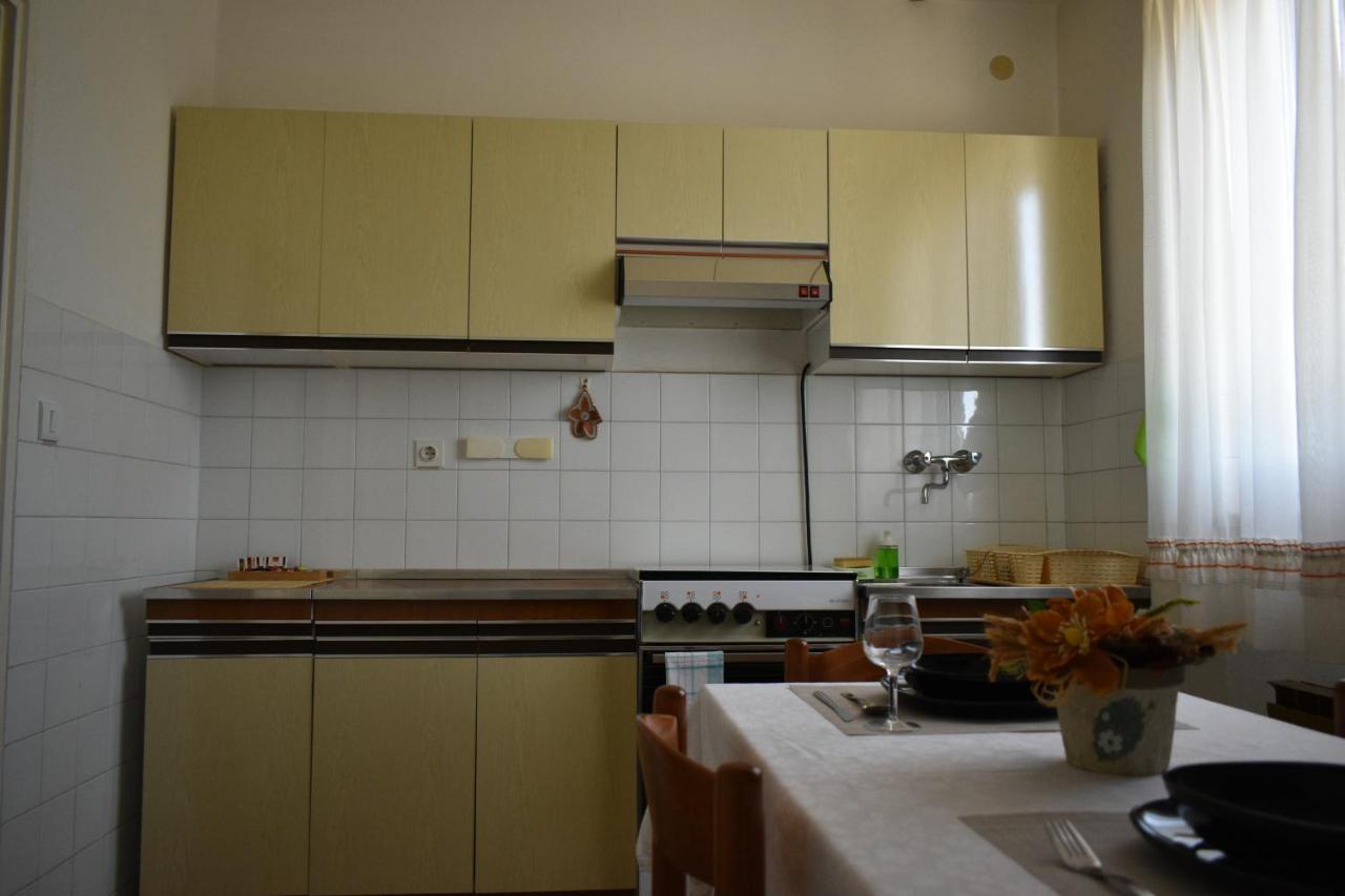 Apartmani Grejs Лабин Екстер'єр фото
