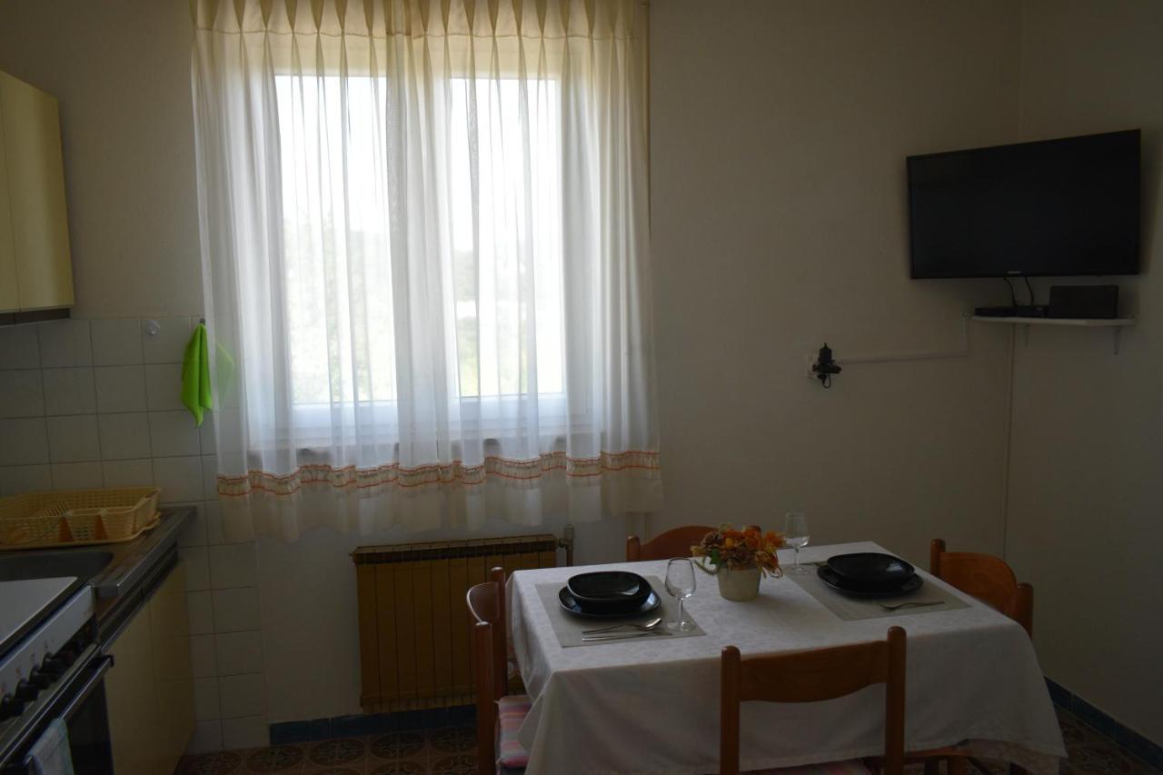 Apartmani Grejs Лабин Екстер'єр фото